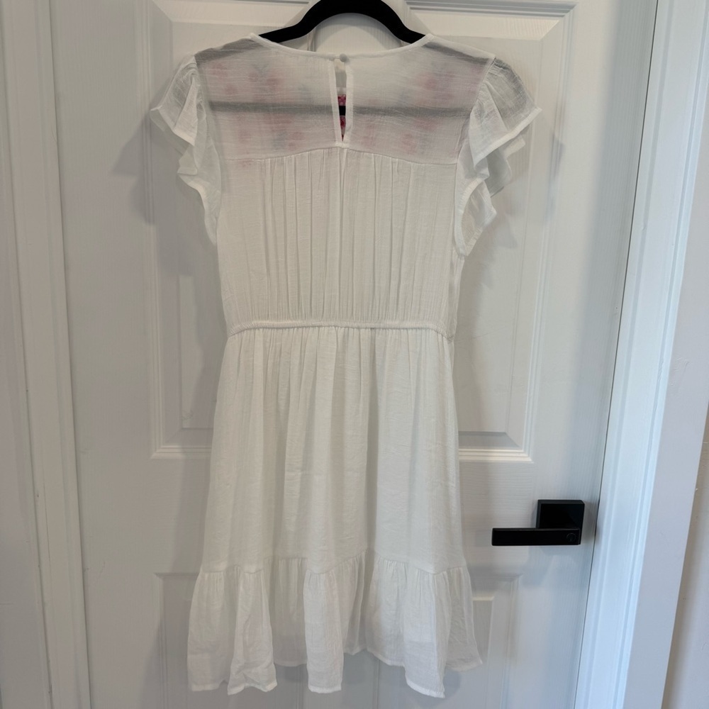 NWOT White Mini Dress Floral Embroidery Lightweight Semi-Sheer Tiered - Picture 6 of 7